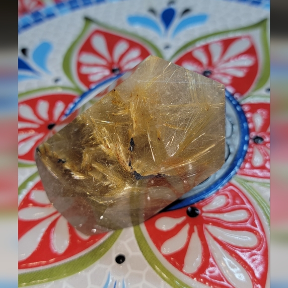 Golden Rutilated Quartz Point - Picture 6 of 7